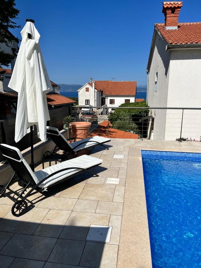 Villa Jela - With Pool Njivice Esterno foto